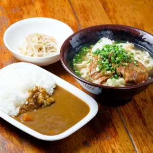 沖縄そばミニカレーセット （豊見城店）