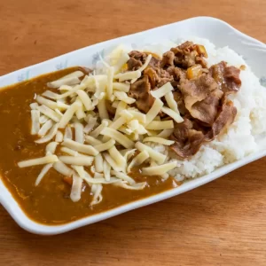 チーズ牛カレー