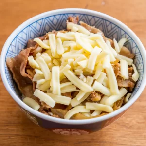 チーズ牛丼